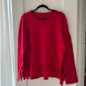 J. McLaughlin Red Bow Sleeve Sweater in Size XL